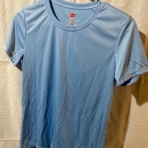 HANES T-SHIRT